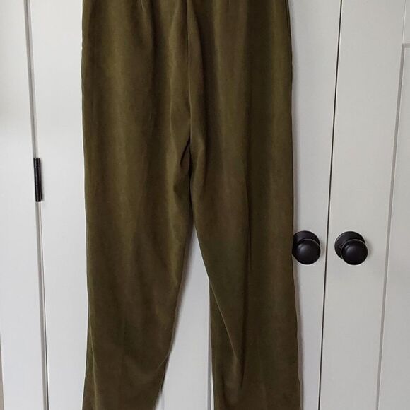 Robert Louis Pants Sz M Olive green with Fall Leaves - Picture 2 of 10